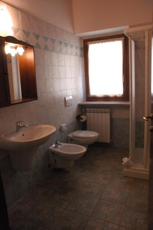 Hotel Clari 3*